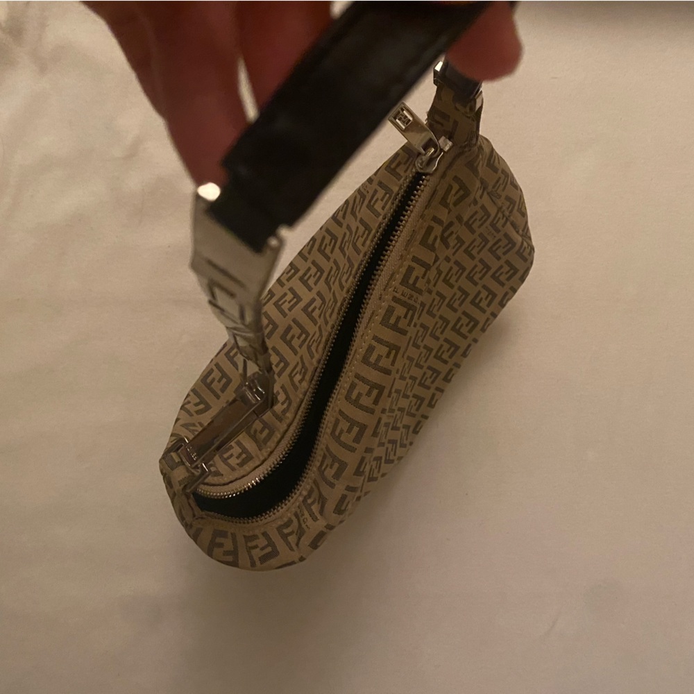 Vintage Fendi shoulder bag